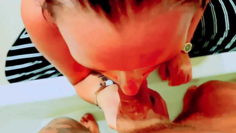 Cutie Loves Sucking Cock