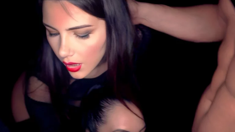 Dark Haired Babes And A Hot Blonde Enjoy Big Dicks