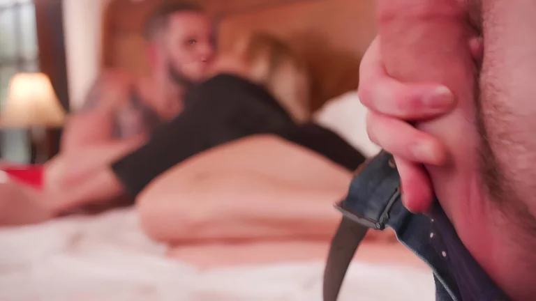 Horny Couple Have Bi-Sex With A Stud